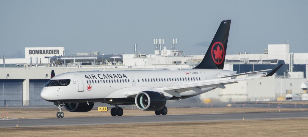 一架装有2Ku天线的加拿大航空A220-300。(图片由加拿大航空公司提供)